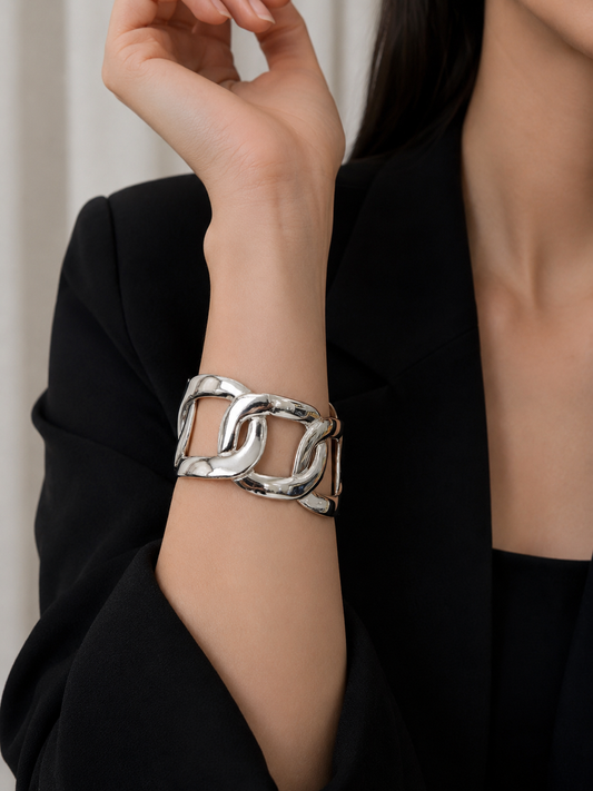 Luna Link Statement Cuff